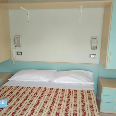 Hotel Nanni Garni 2*