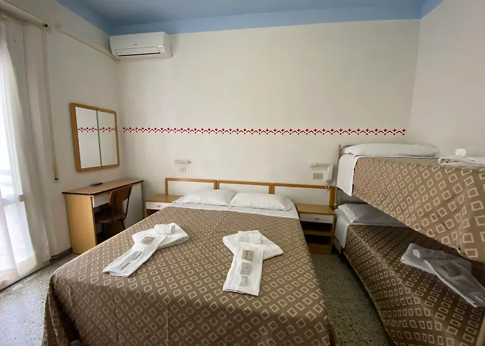 Nanni Garni Hotell 2*