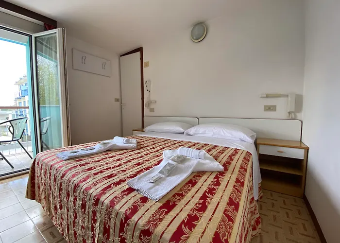 Hotell Nanni Garni 2*