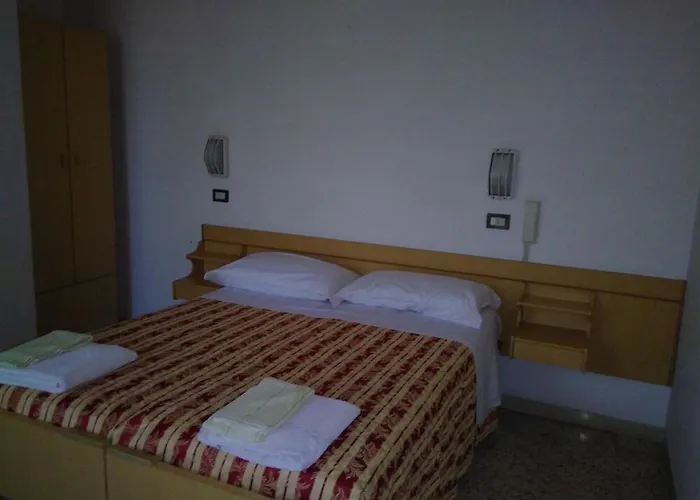 Nanni Garni 2*