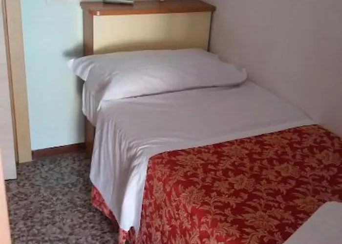 Nanni Garni Ξενοδοχείο Ρίμινι