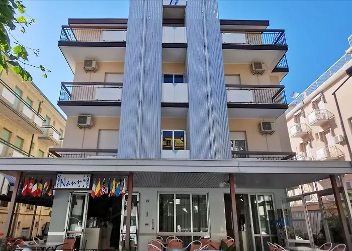 Nanni Garni فندق